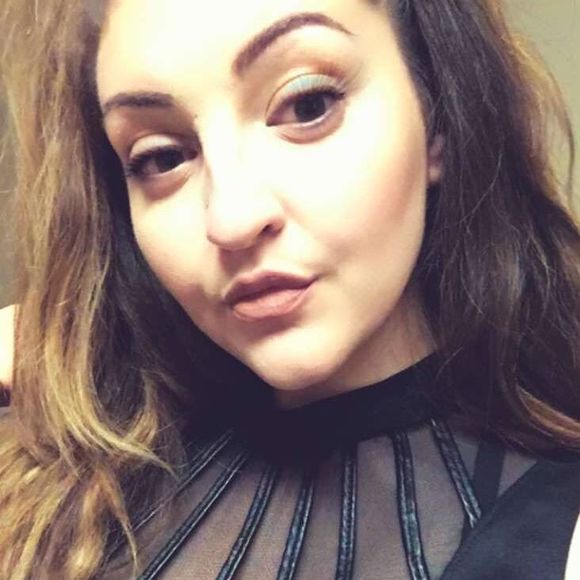 Meet your Posher, Jenna - Picture 1 of 1